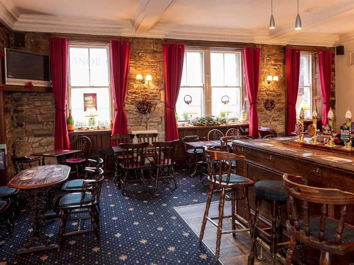 The Gordon Arms Hotel West Linton Exterior foto